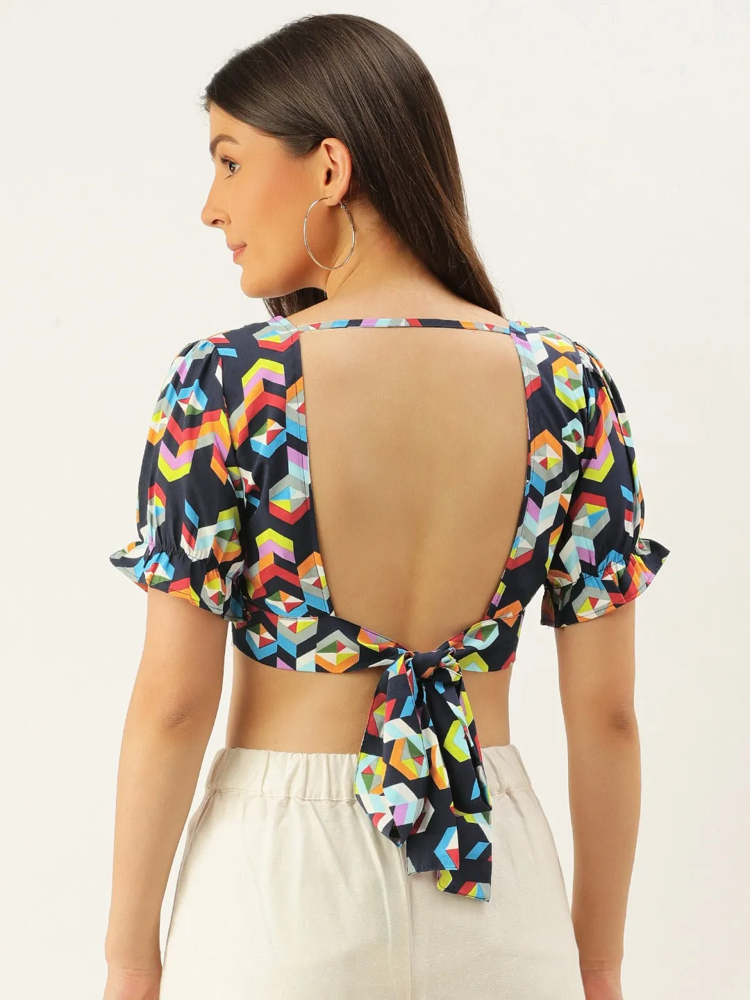 Berrylush Women Navy Blue Geometric Printed Open Back Crop Top