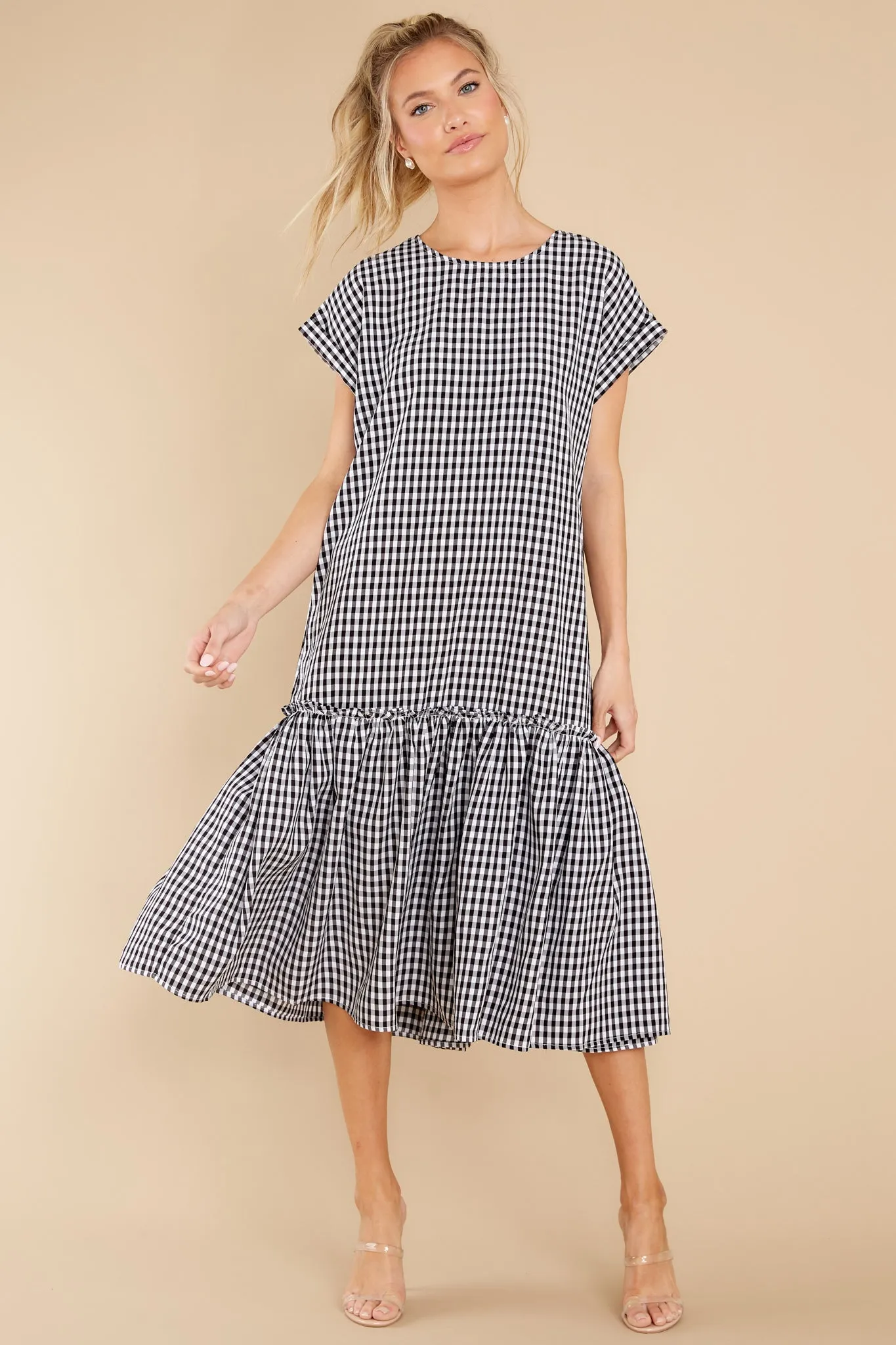 Bold Choice White And Black Gingham Tiered Midi Dress