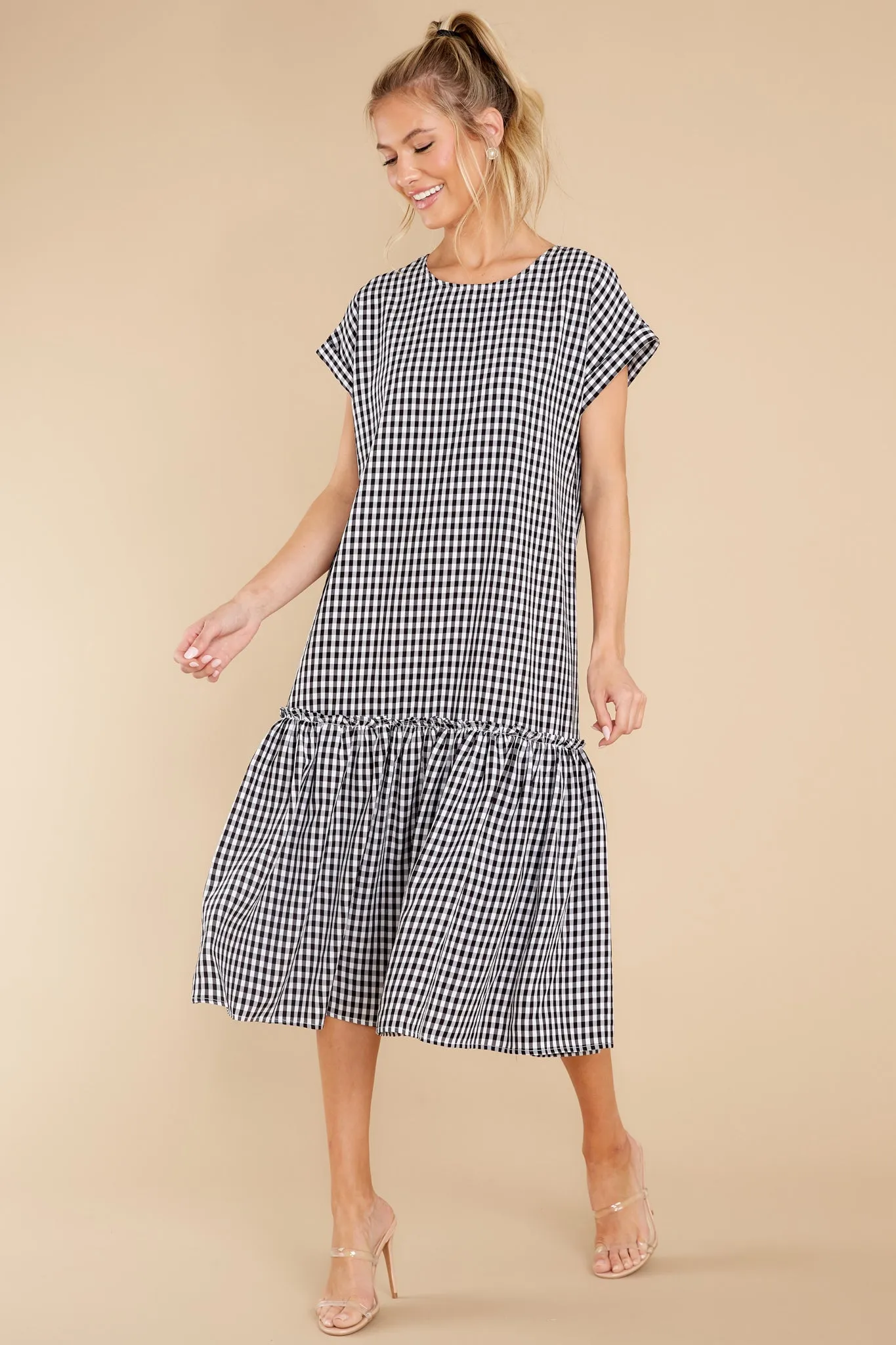 Bold Choice White And Black Gingham Tiered Midi Dress