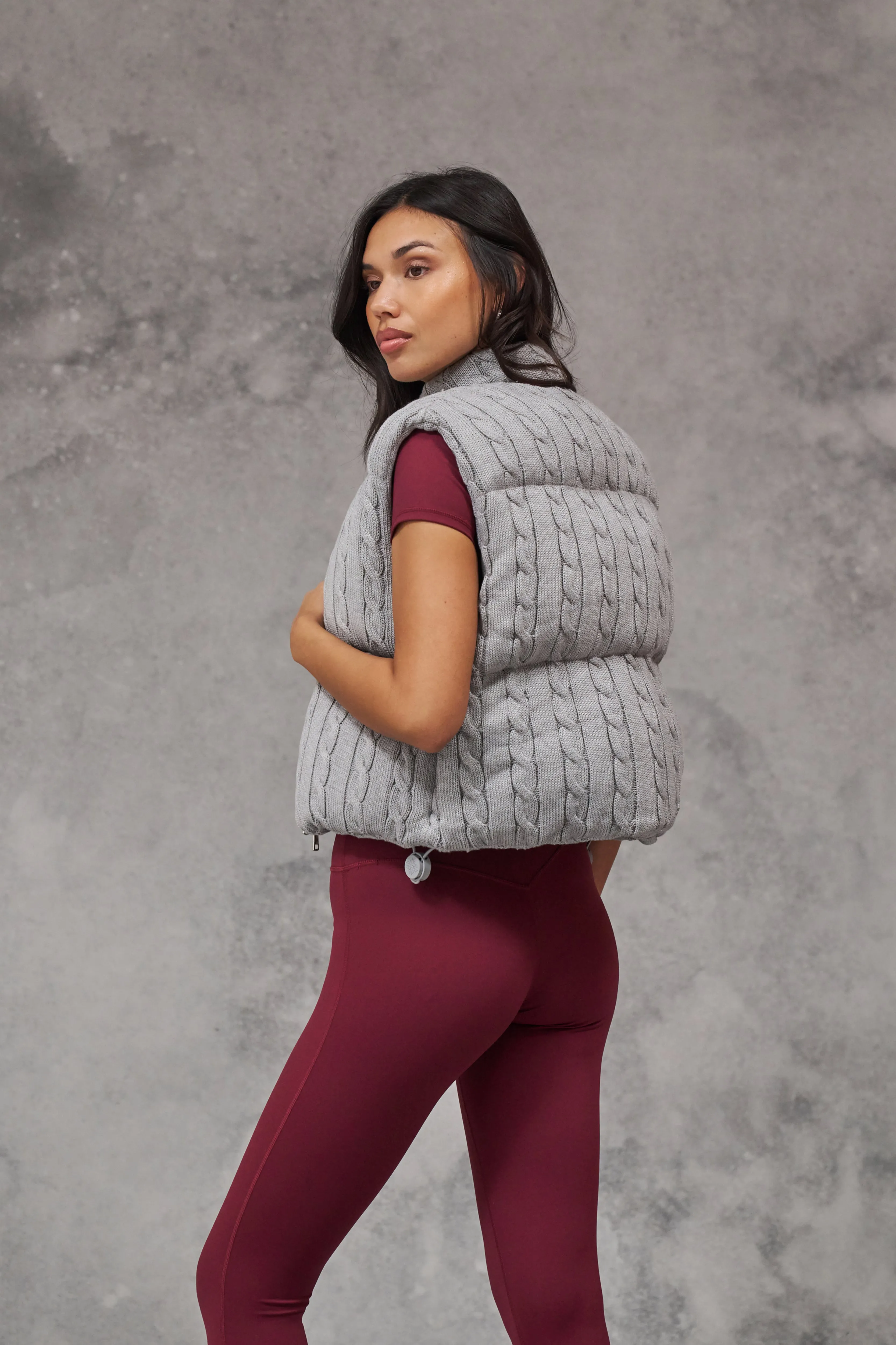 CABLE KNITTED GILET - GREY MARL