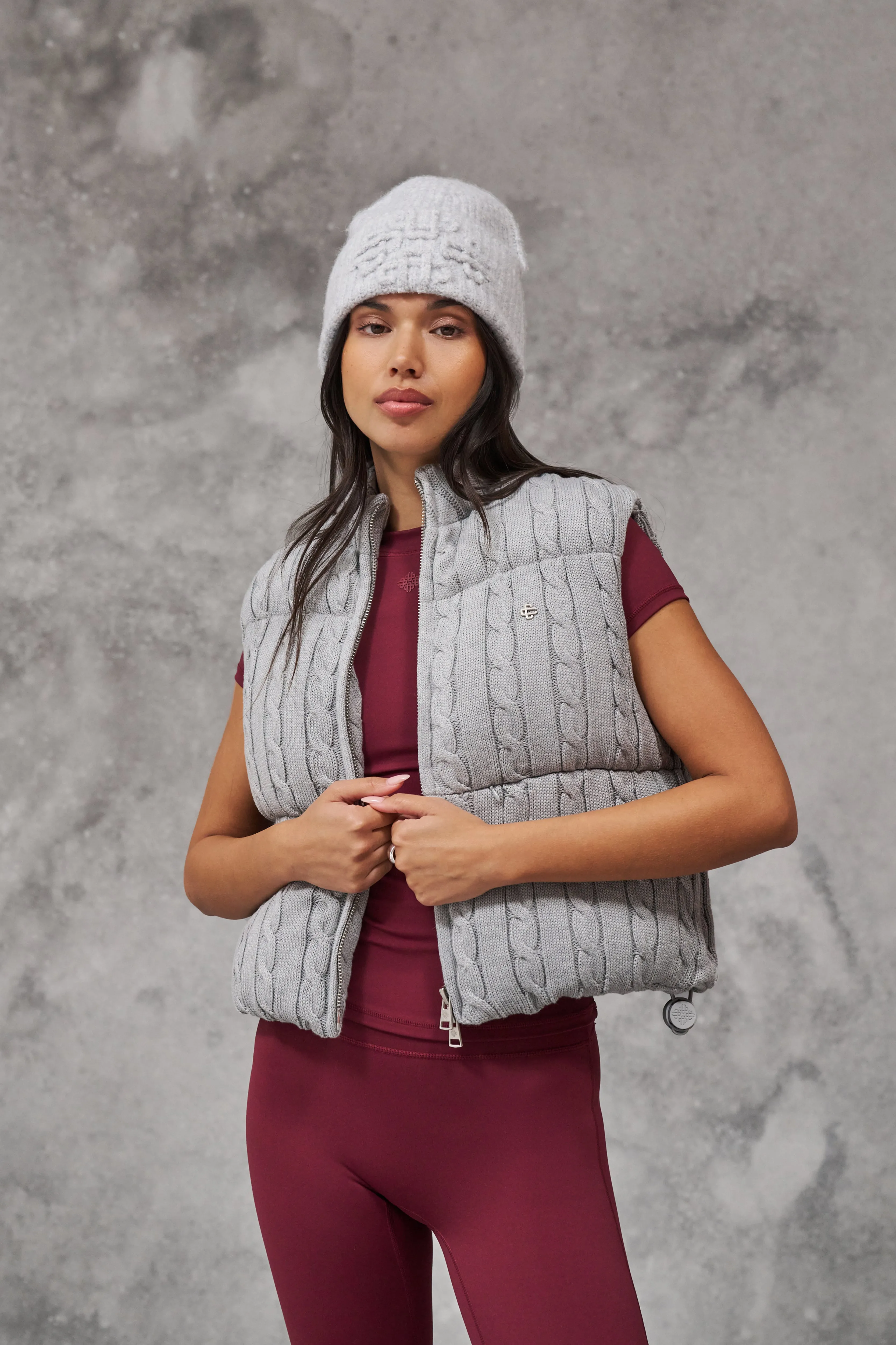 CABLE KNITTED GILET - GREY MARL