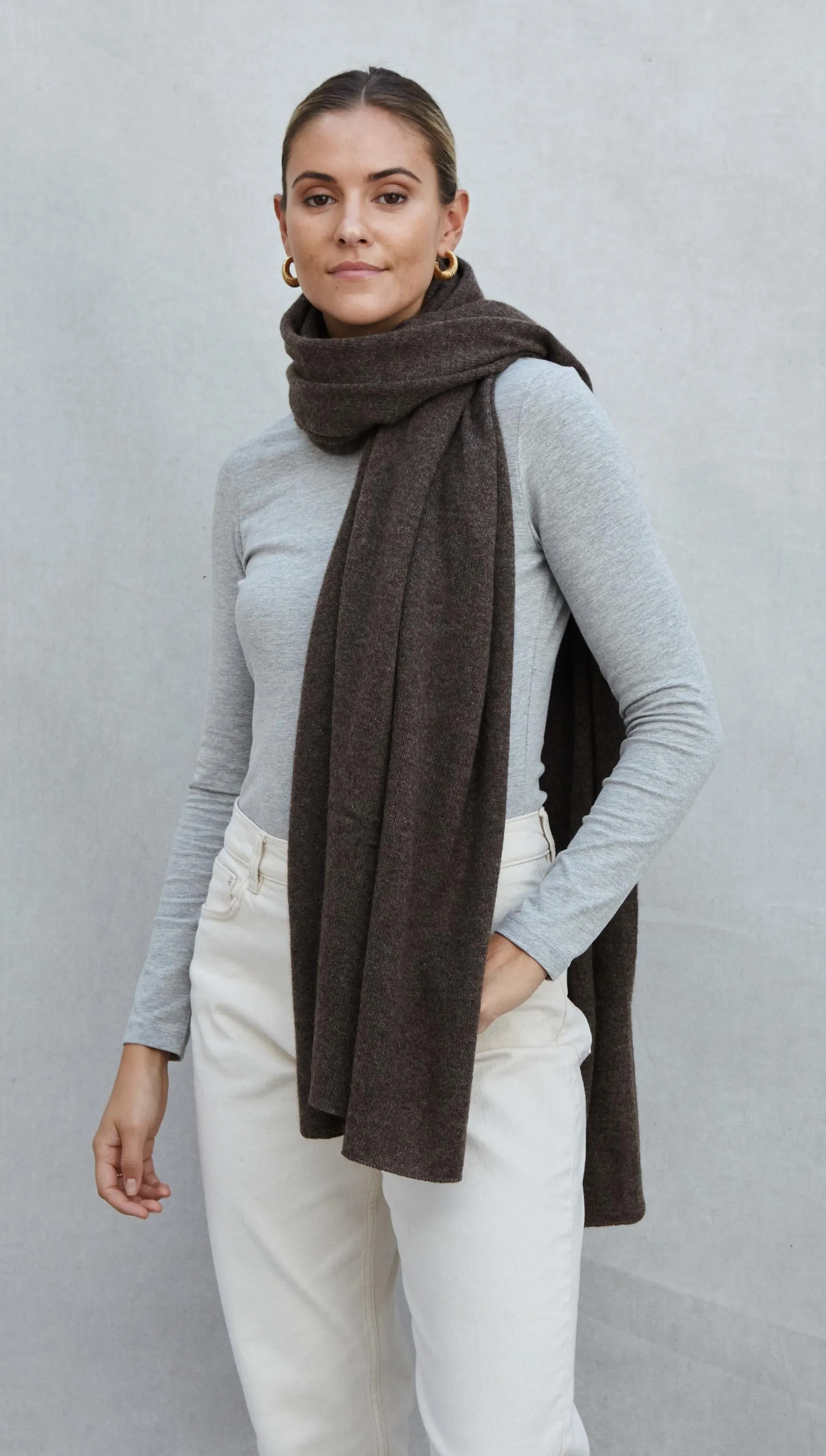 CASHMERE TRAVEL WRAP - BARK