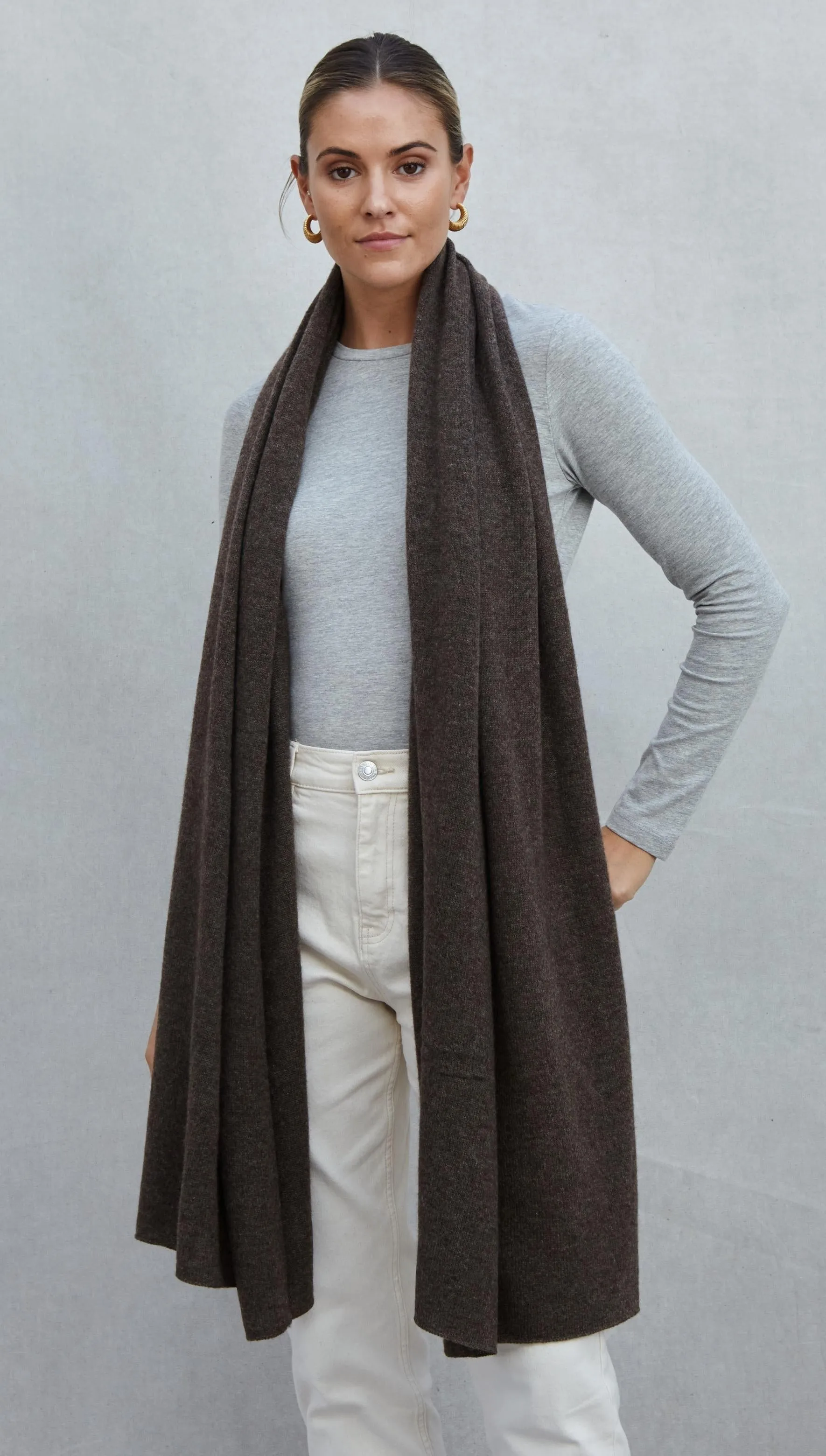 CASHMERE TRAVEL WRAP - BARK