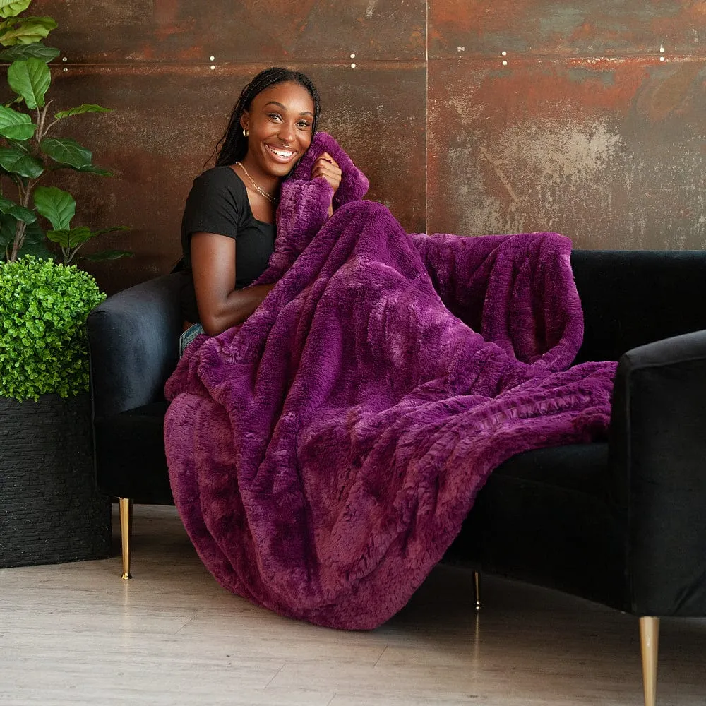 Feathers Grape Royal Blanket