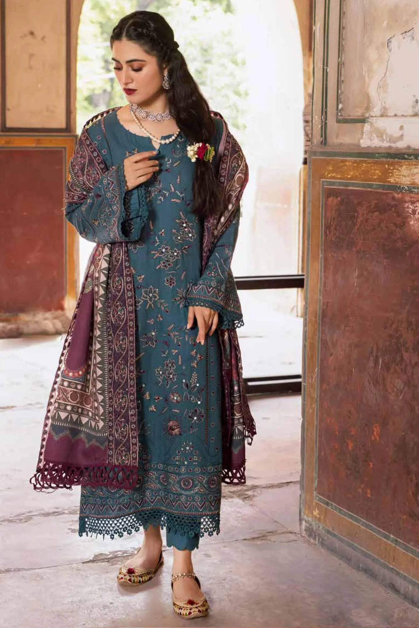 Maya by Nureh Unstitched 3 Piece Embroidered Khaddar Collection'2022-NW-72