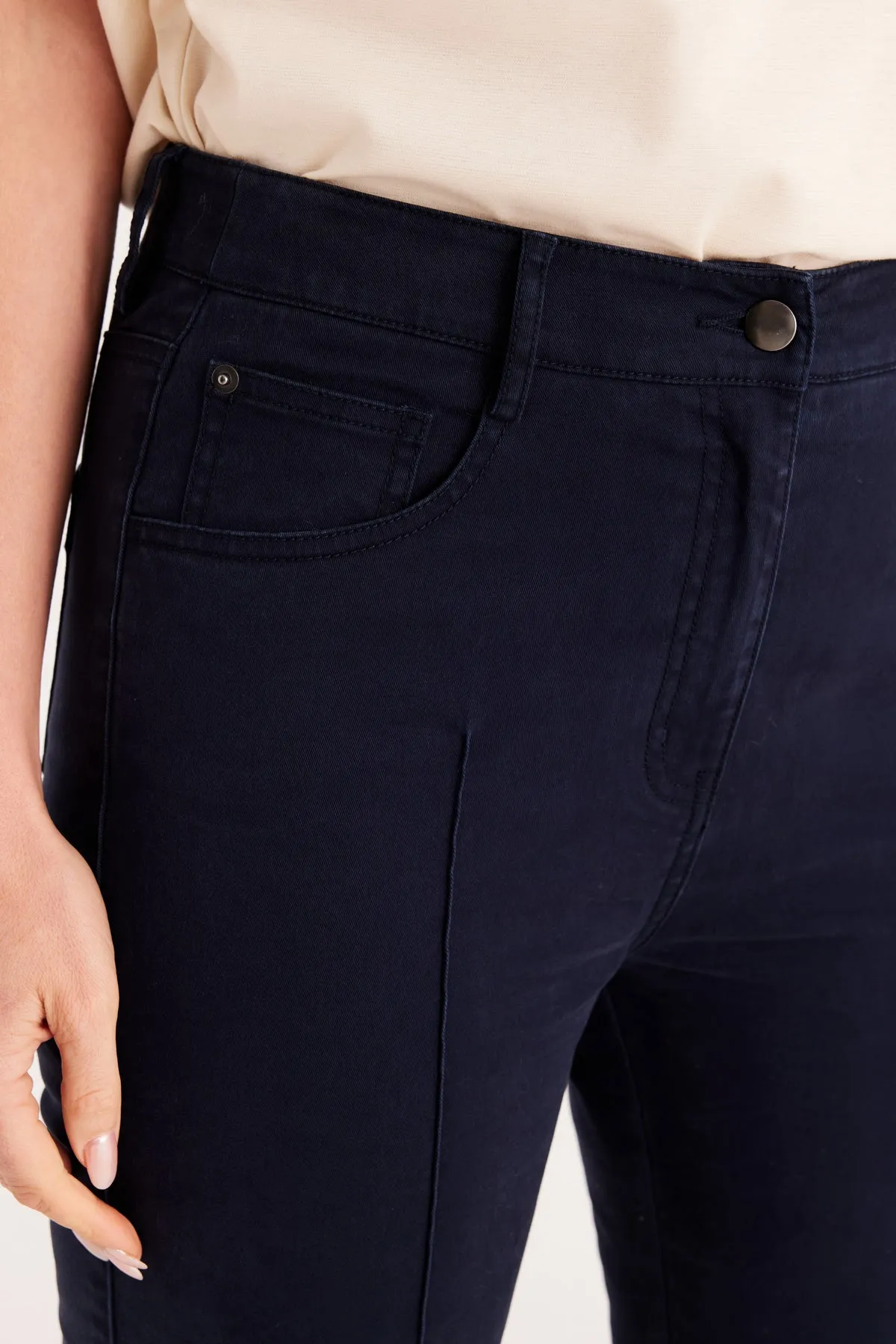 Morrison Bootleg Pant  - Navy