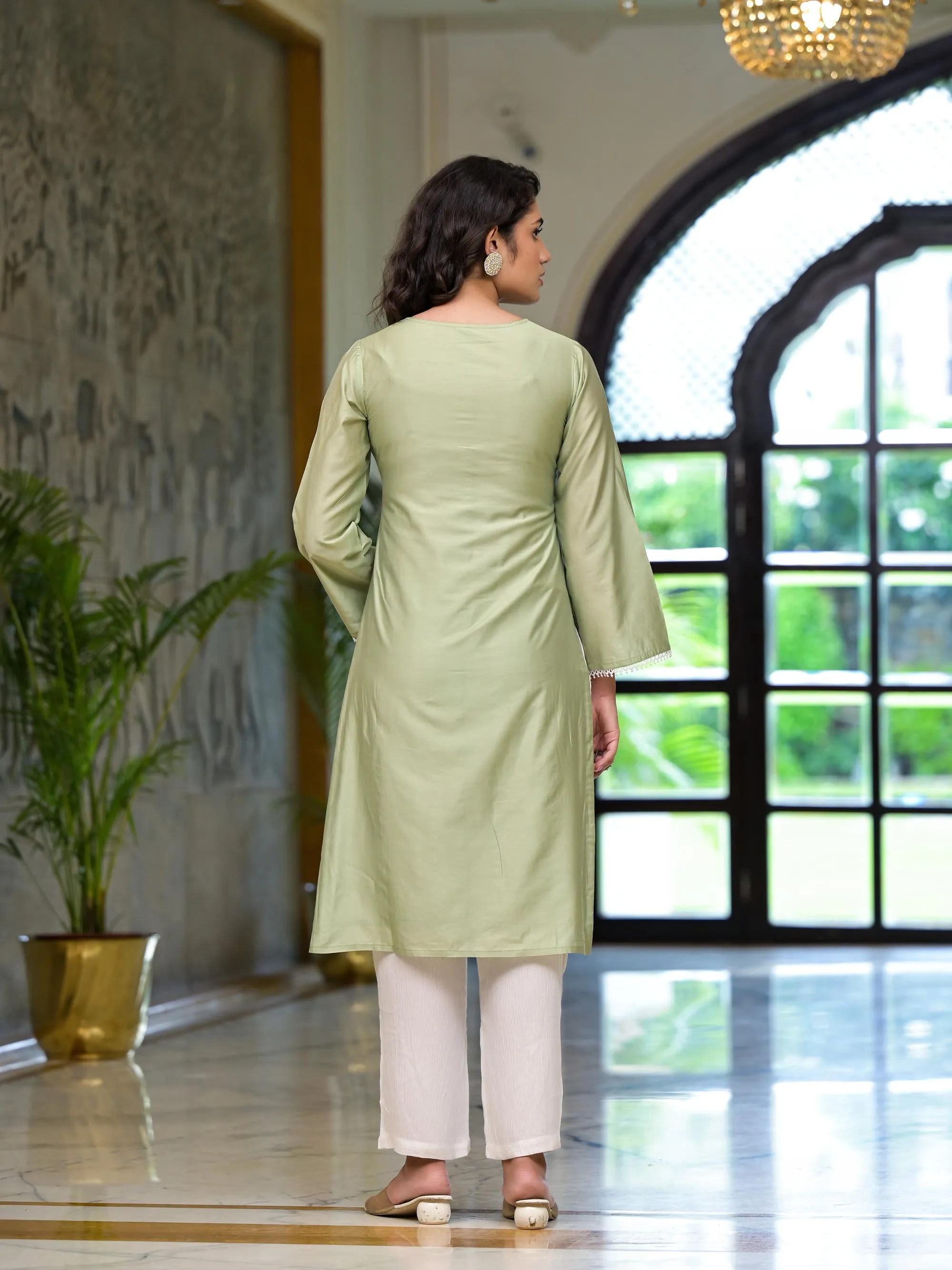 Olive Thread Embroidered Viscose Kurta Set With Thread & Mirror Work