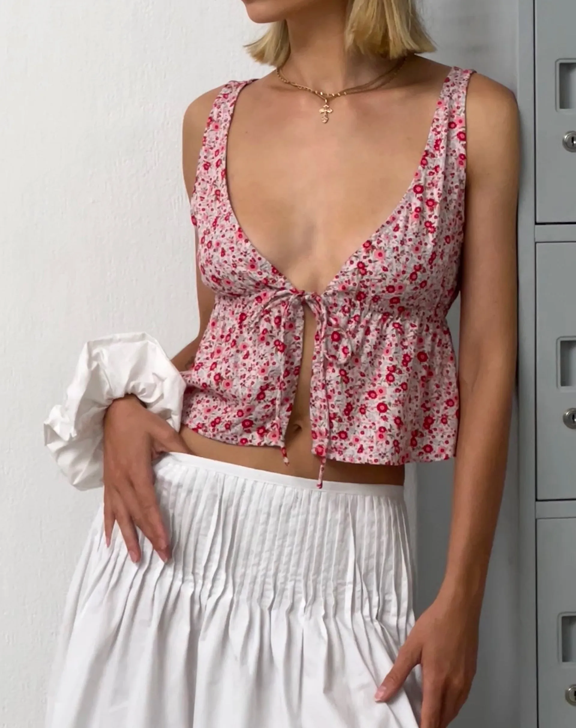 Rolia Tie Front Top in Ditsy Floral Blush Red