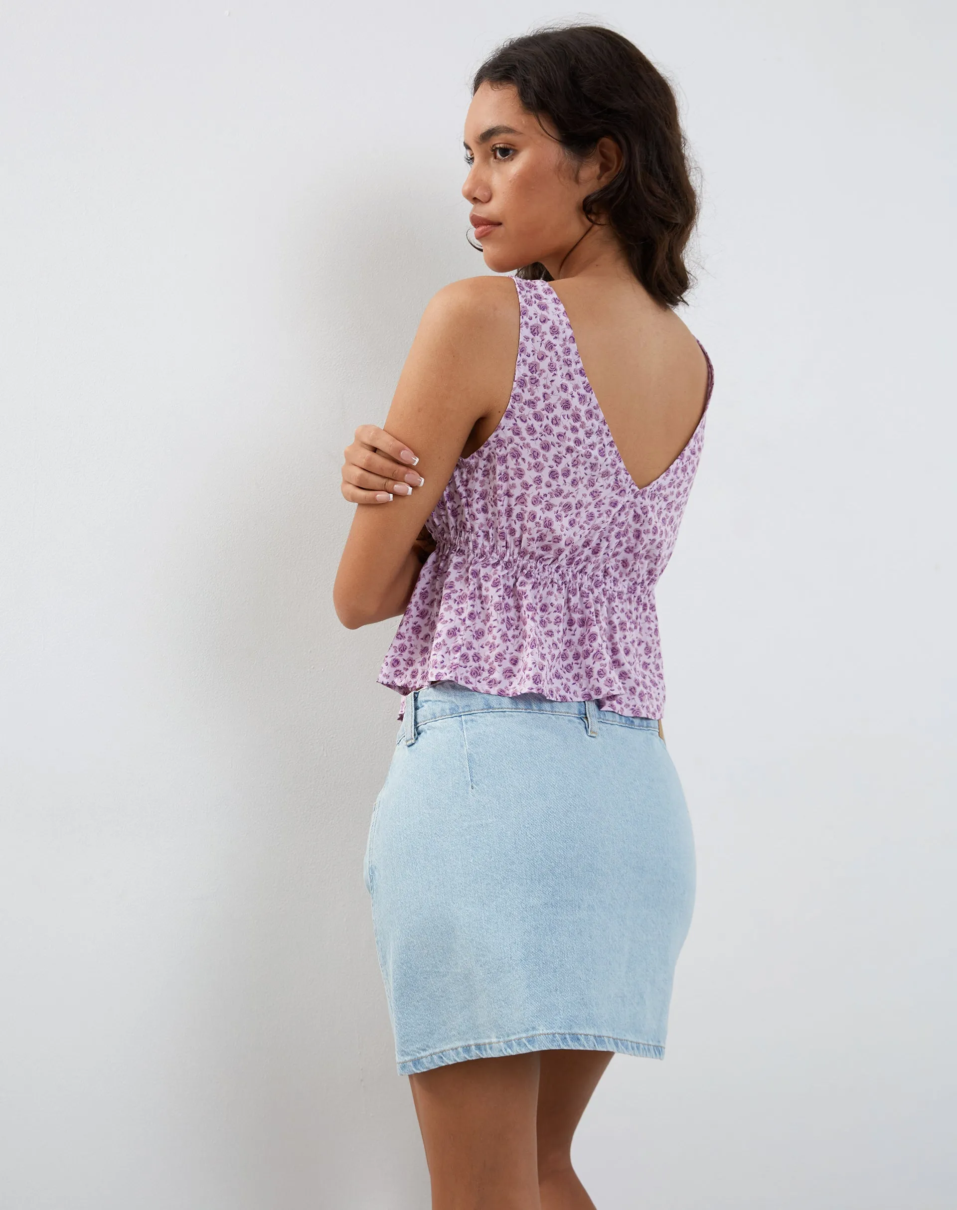 Rolia Tie Front Top in Ditsy Rose Lilac