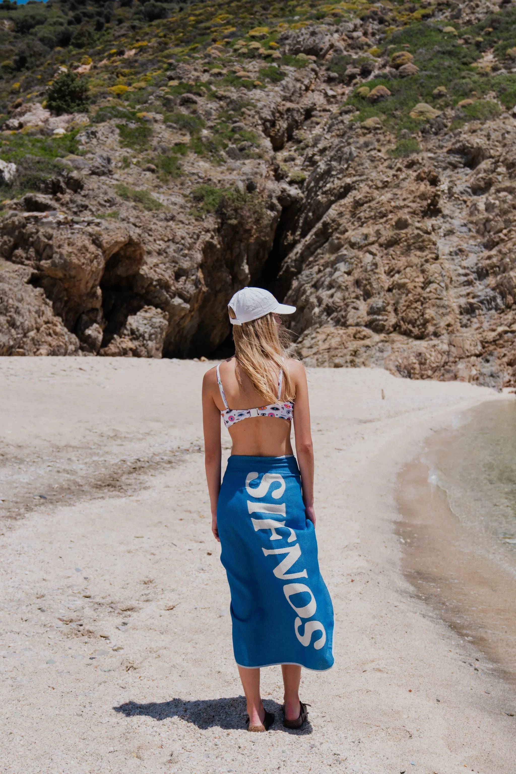 Sifnos Bright Blue | Feather Beach Towel