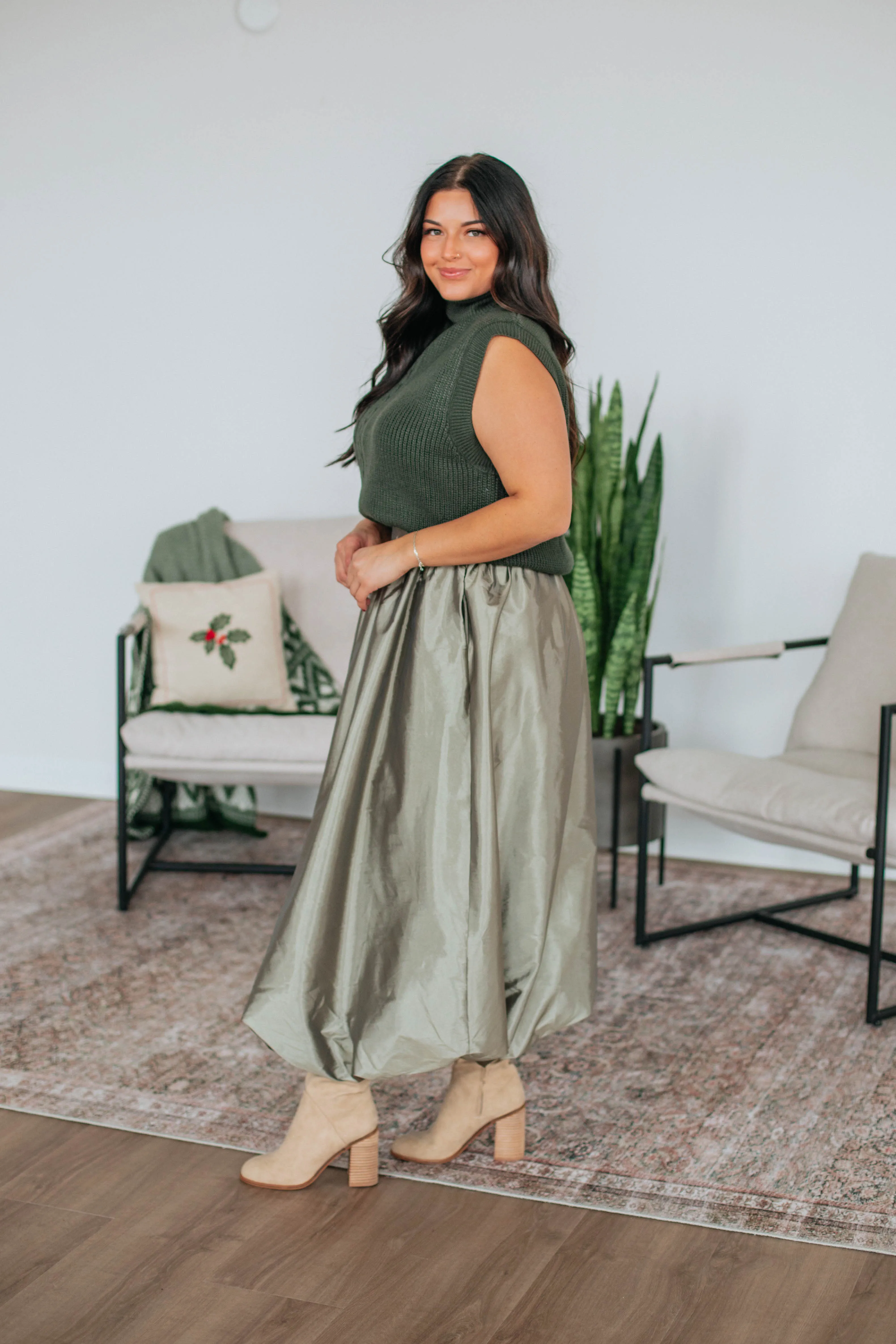 Stop & Stare Skirt - Olive