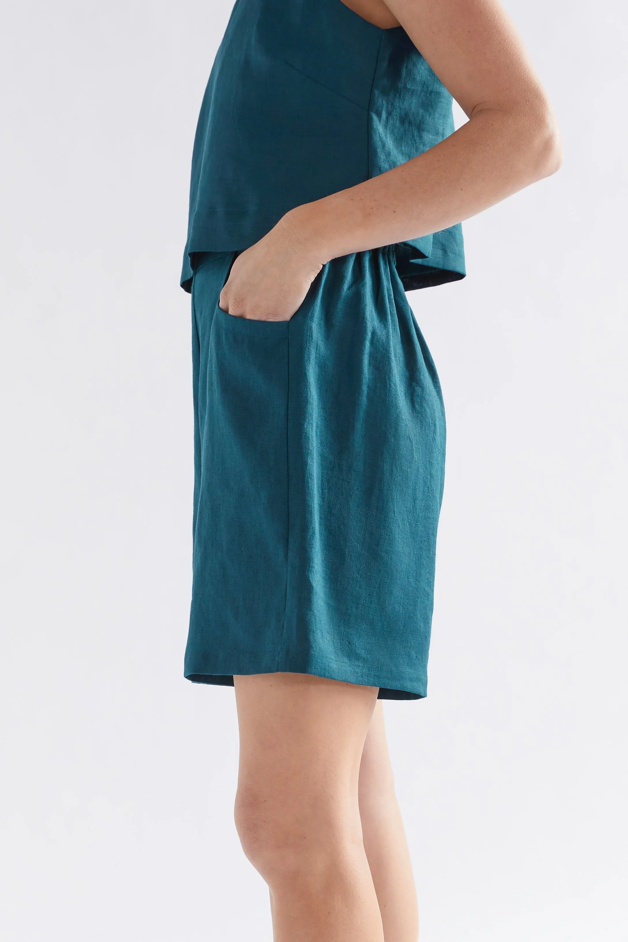 Strom Linen Short