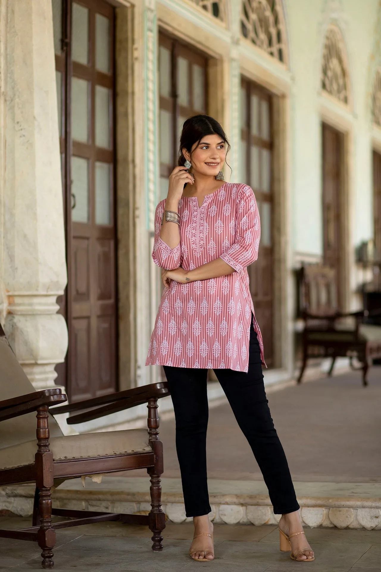 Women Pink Straight Tunic With Three Quarter Sleeves